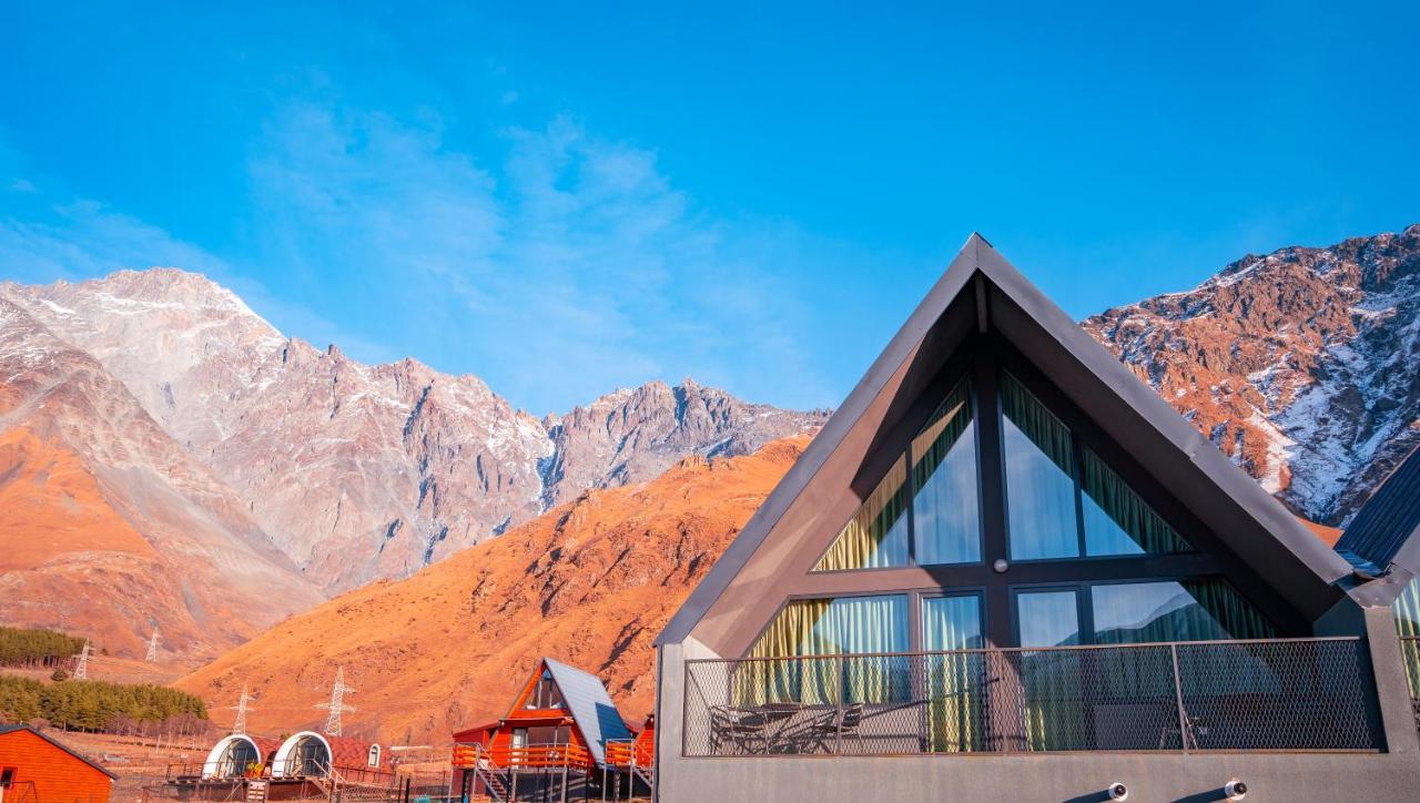 Kazbegi View Cottages エクステリア 写真