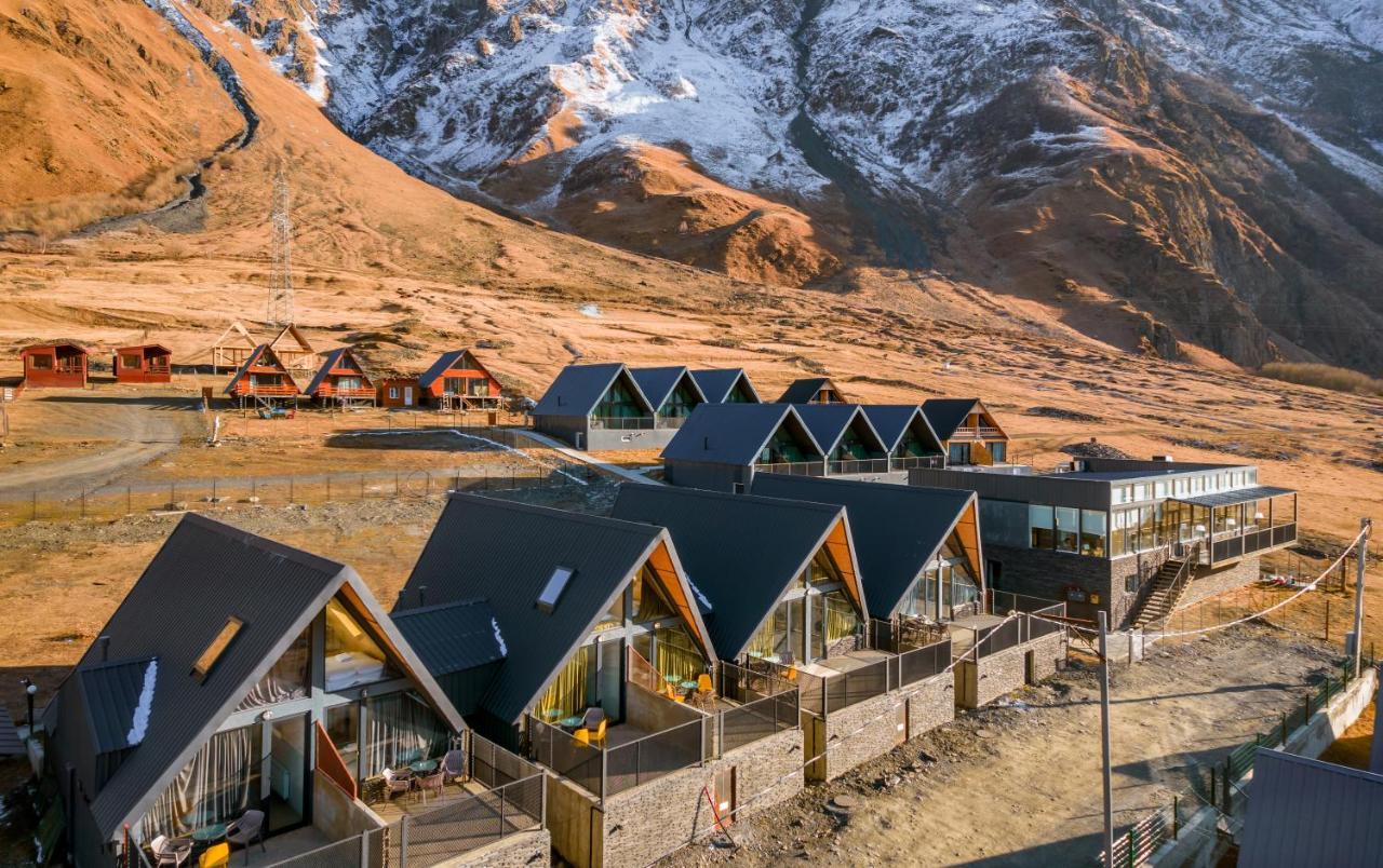 Kazbegi View Cottages エクステリア 写真